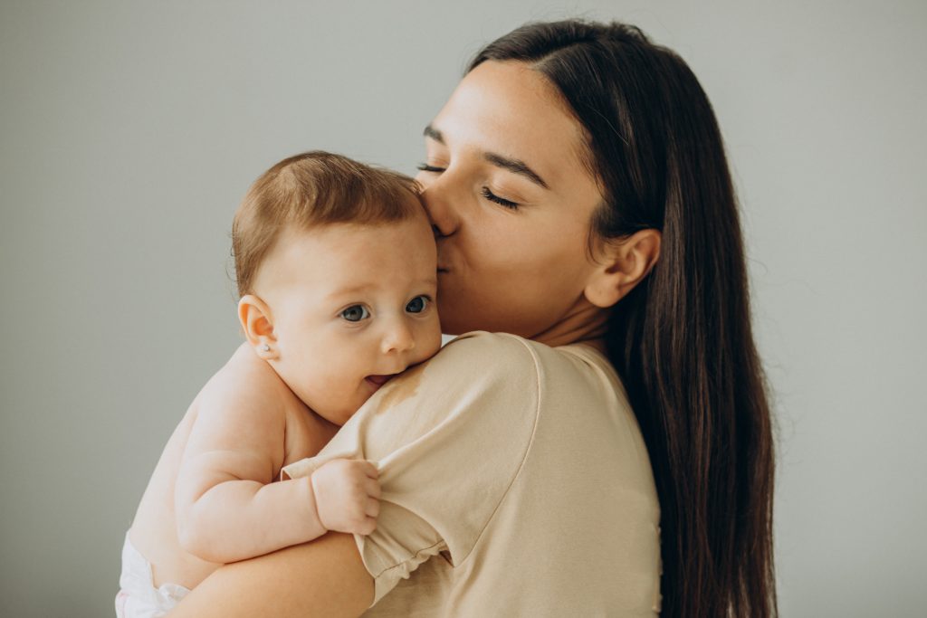 post-partum doula soins rituelssacres nord Isère